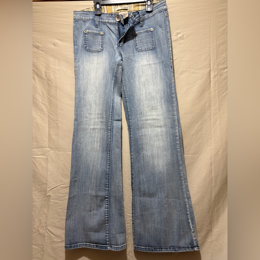 refuge Light Wash Flare Jeans